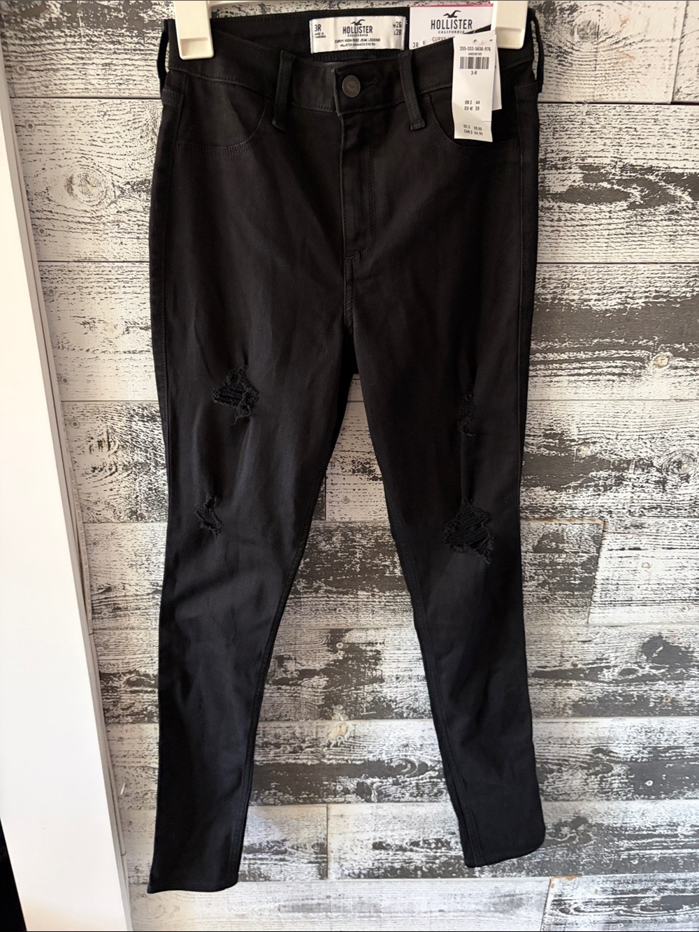 NWT Hollister Black Curve High Rise Jeggings - Women